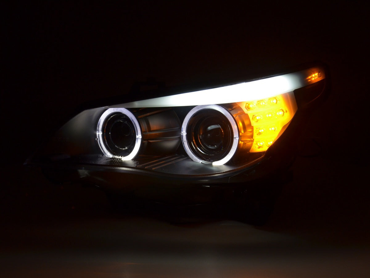Scheinwerfer Set Xenon Angel Eyes LED BMW 5er E60/E61 05-08 schwarz für Rechtslenker Scheinwerfer Set Xenon Angel Eyes LED BMW 5er E60/E61 05-08 schwarz für Rechtslenker